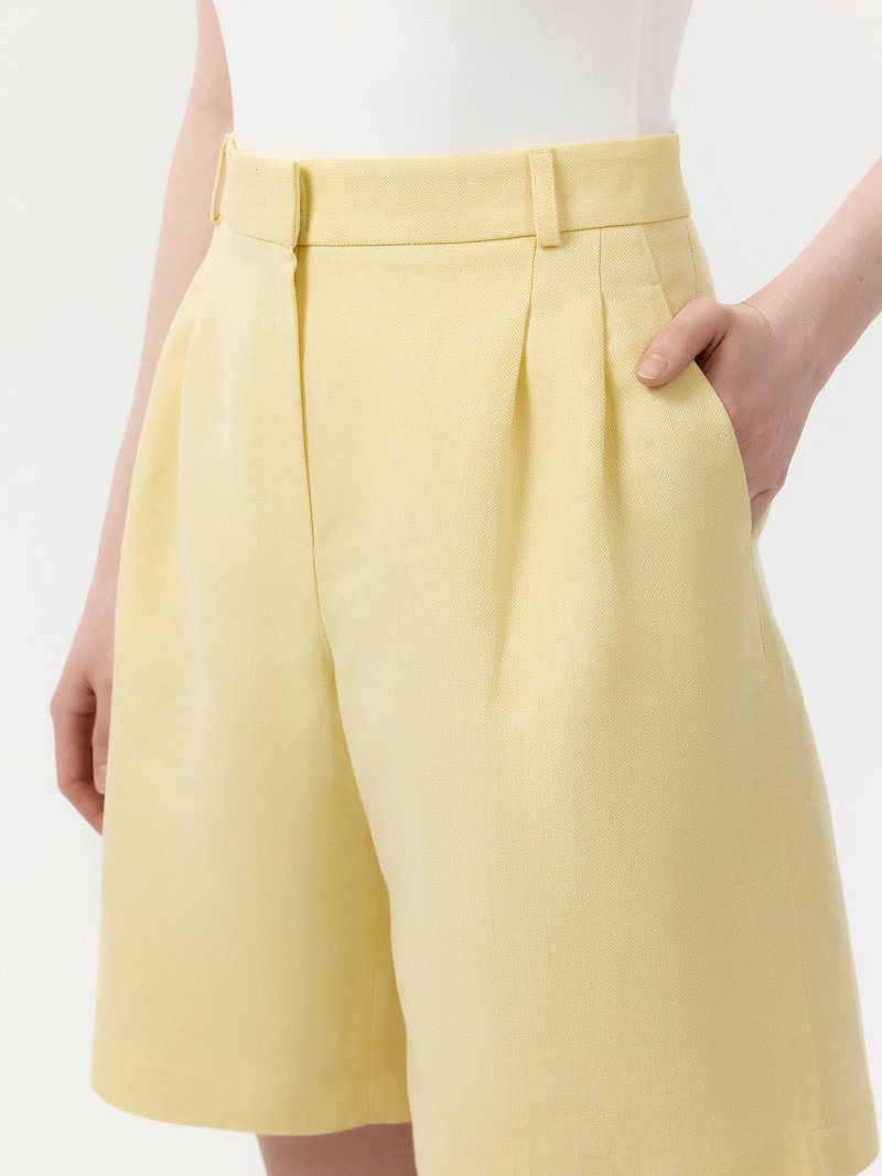 Шорты из хлопка и льна