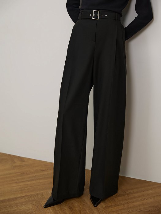 Широкие брюки с поясом: фото №5