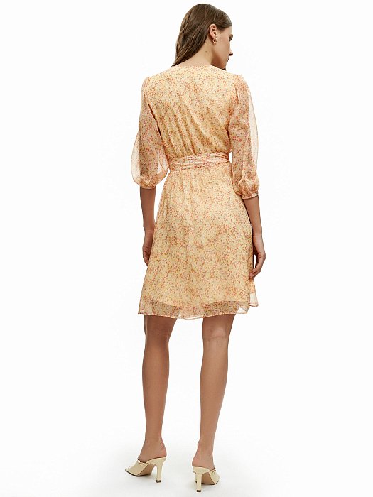 Цветочное платье с запахом: фото №6