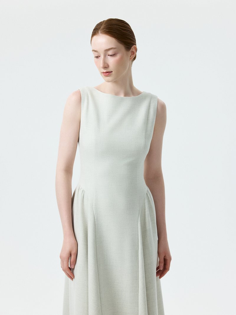 Платье с заниженной талией