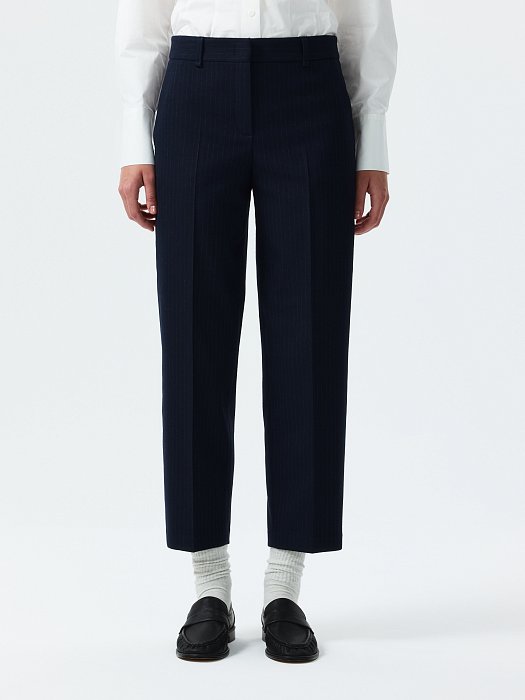 Укороченные брюки в полоску: фото №2