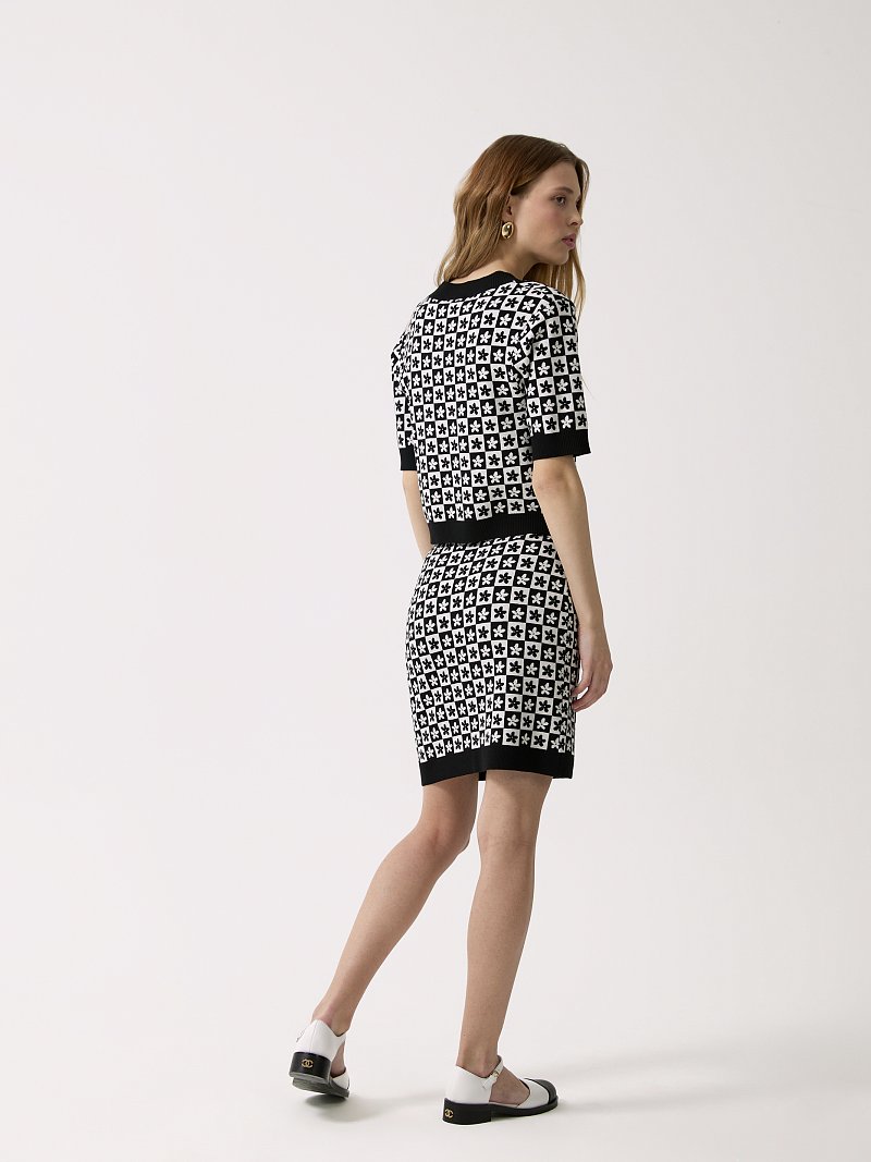 Вязаная мини-юбка