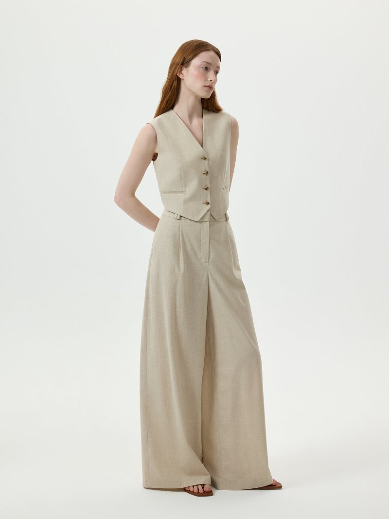 Костюмный жилет со льном