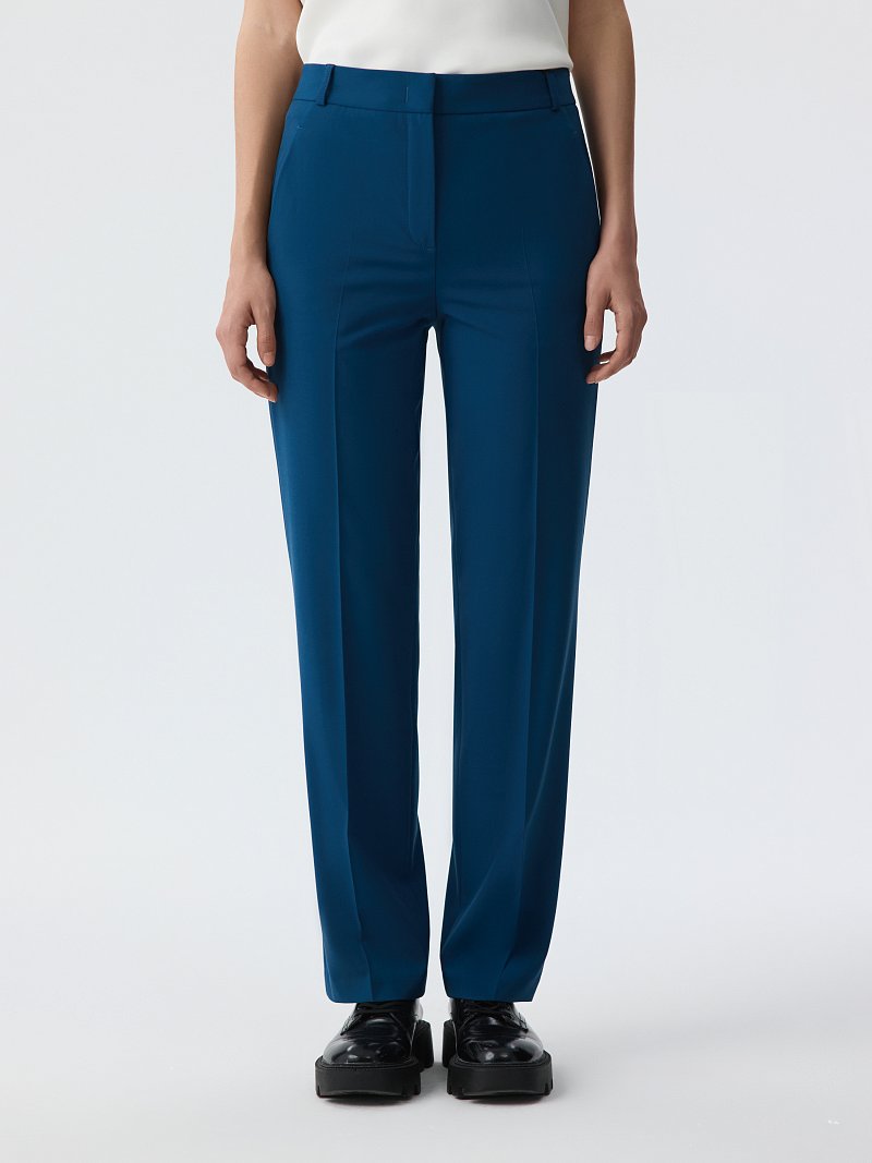 Брюки зауженного кроя