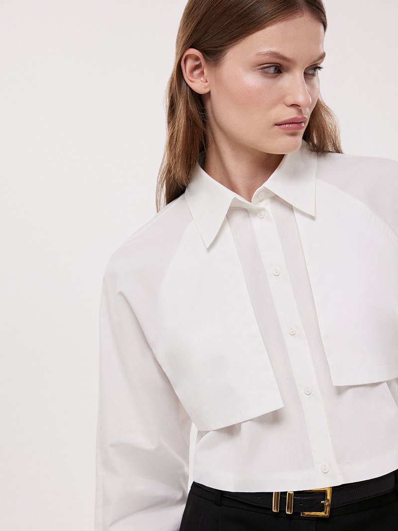 Укороченная рубашка с отлетными деталями