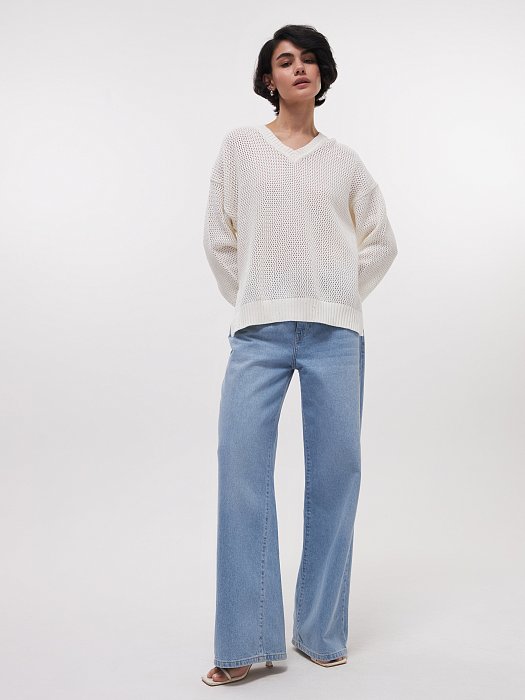 Вязаный пуловер с пайетками: фото №2