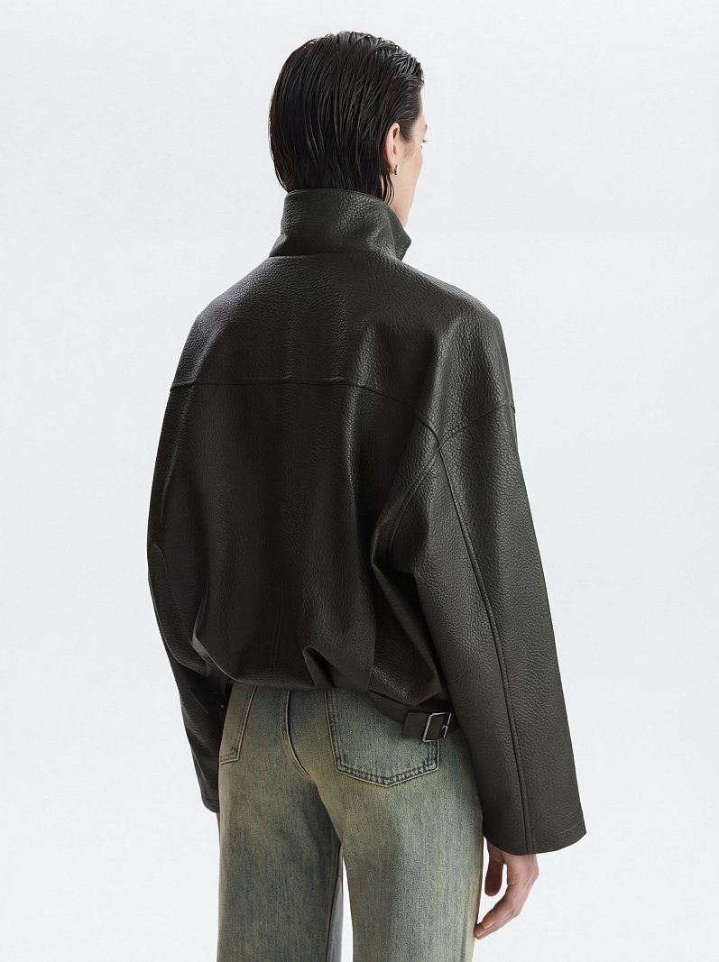 Куртка из экокожи на молнии