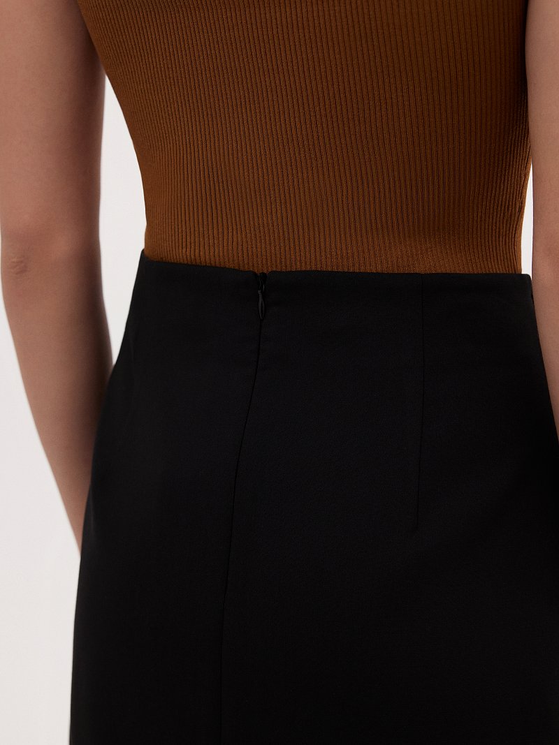 Юбка-трапеция в длине миди 