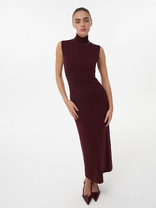 Трикотажное платье со стойкой: фото №2