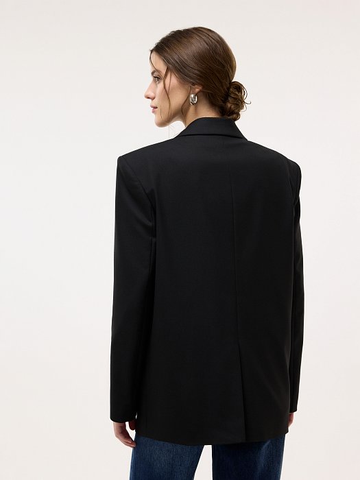 Прямой жакет на кнопках: фото №5