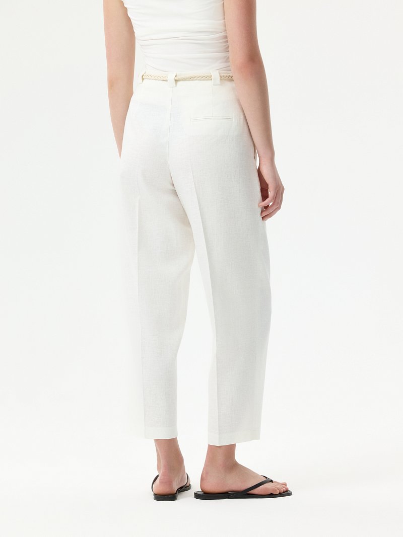 Укороченные брюки изо льна