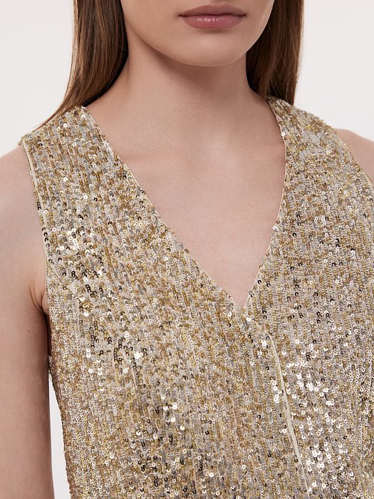 Жилет в пайетках: фото №2