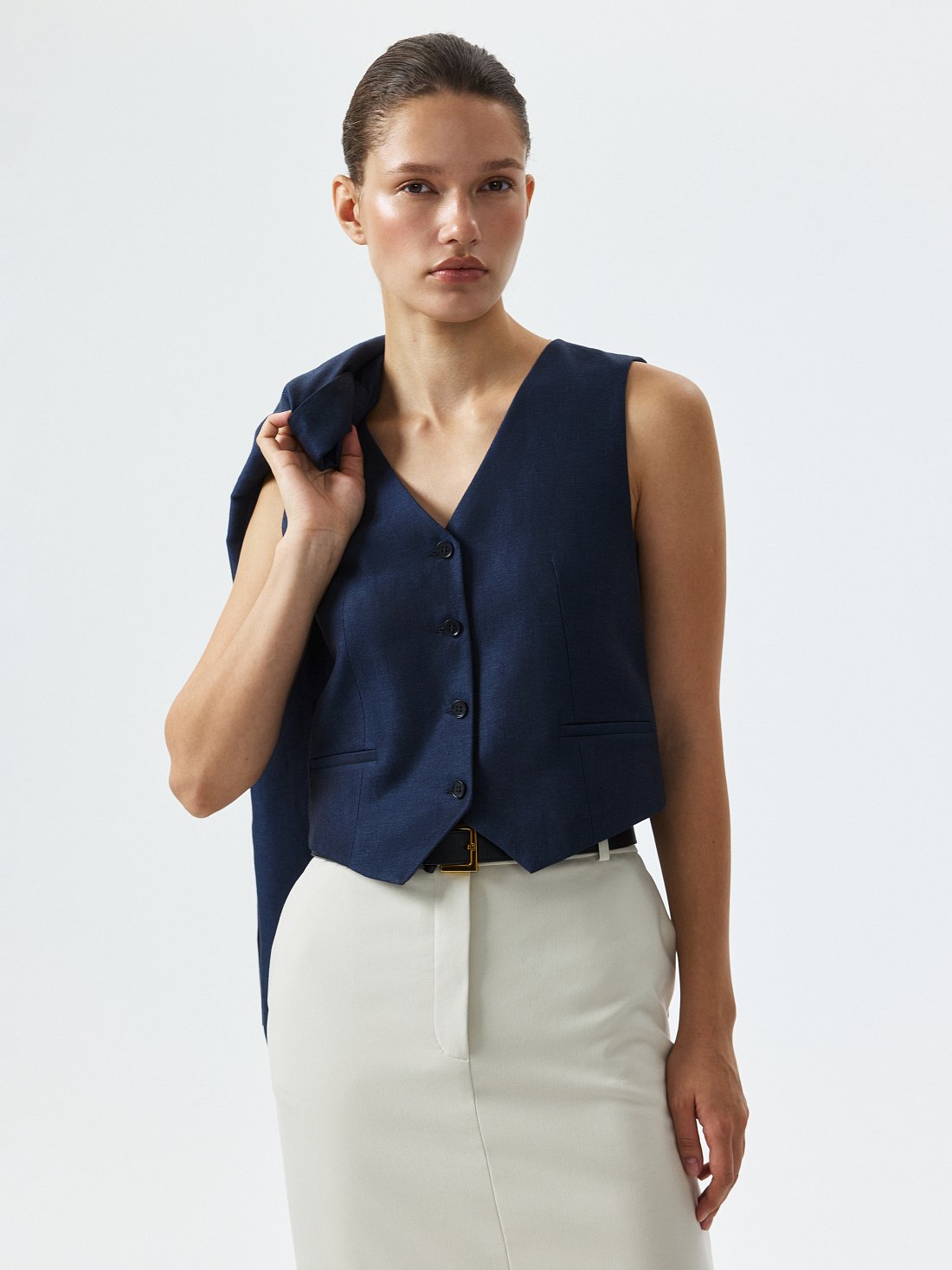 Льняной жилет: фото №1