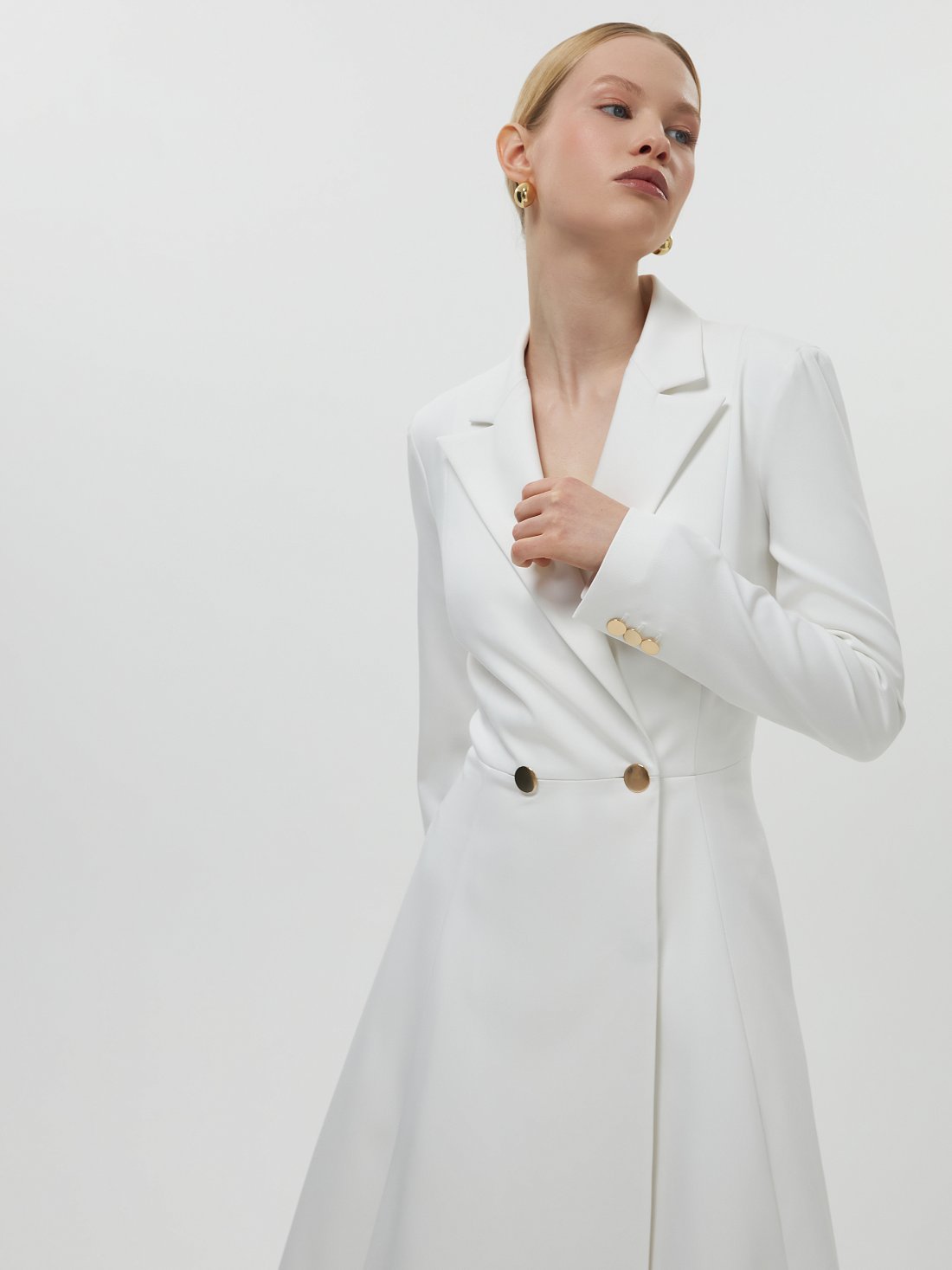 Платье на запах из костюмной ткани: фото №1