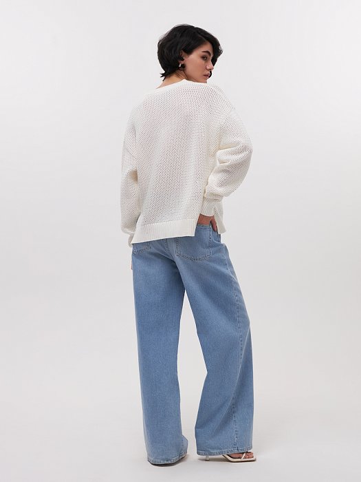 Вязаный пуловер с пайетками: фото №5