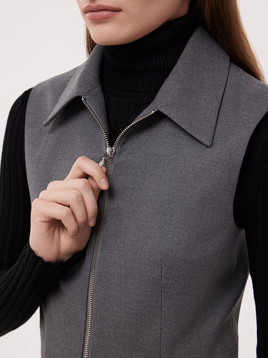 Укороченный жилет на молнии: фото №3