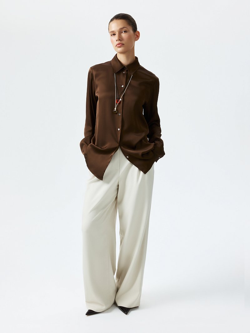 Прямые брюки с защипами