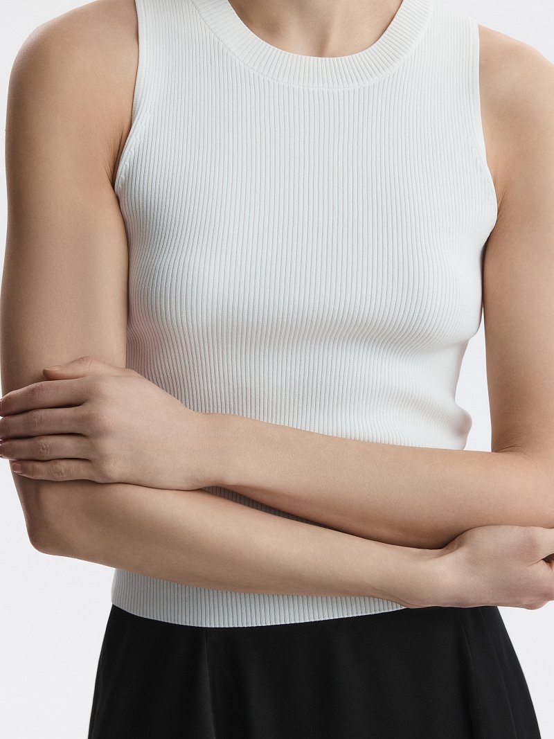 Укороченный топ из вискозы