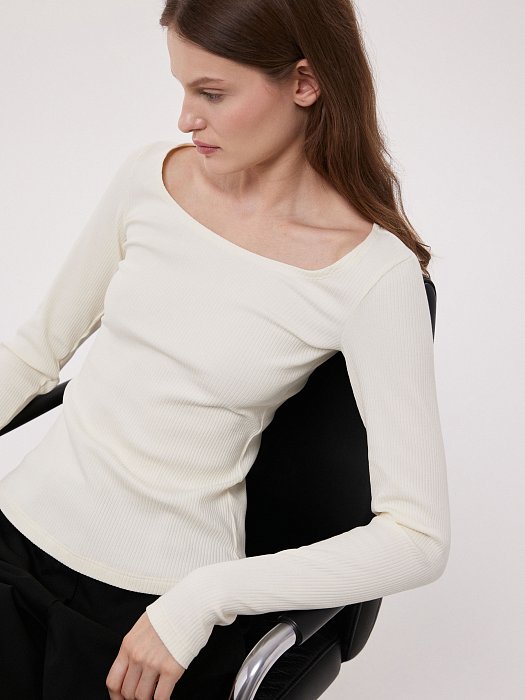 Лонгслив из эластичного хлопка в рубчик: фото №3