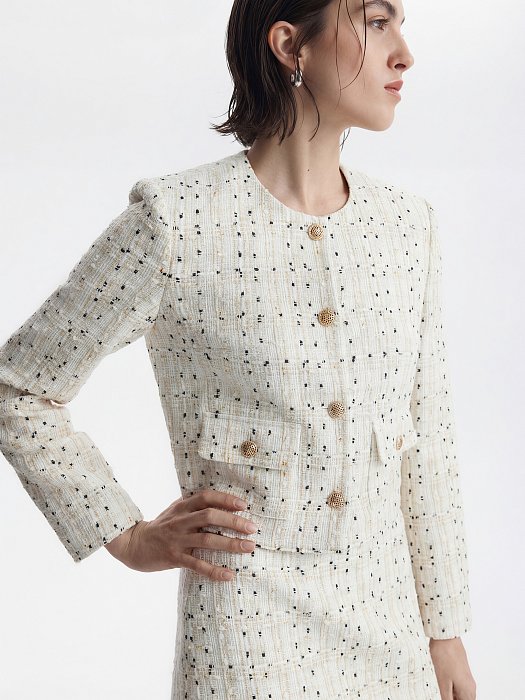 Укороченный жакет из твида: фото №2