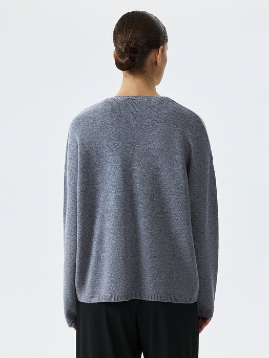 Шерстяной джемпер с вырезом: фото №6