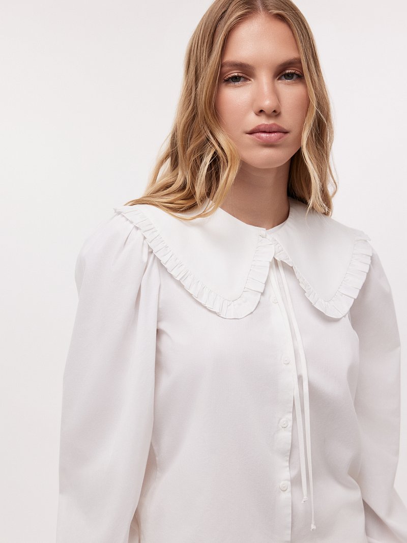 Блуза со съемным воротником