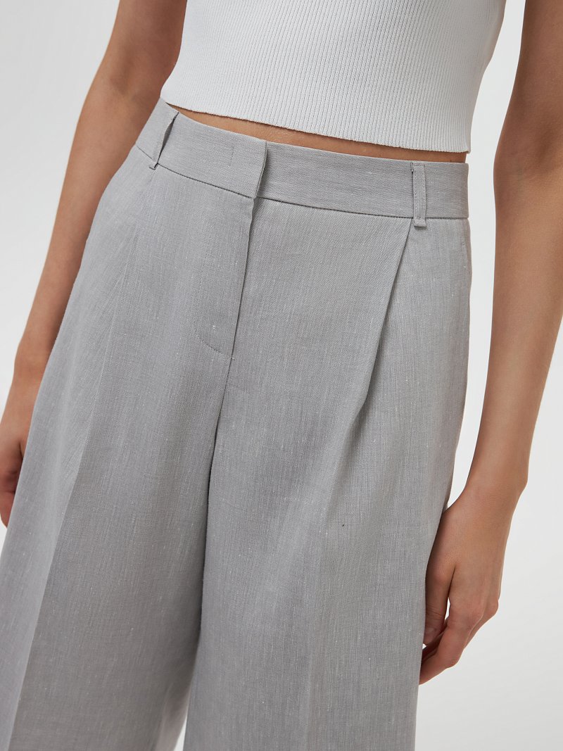 Льняные шорты