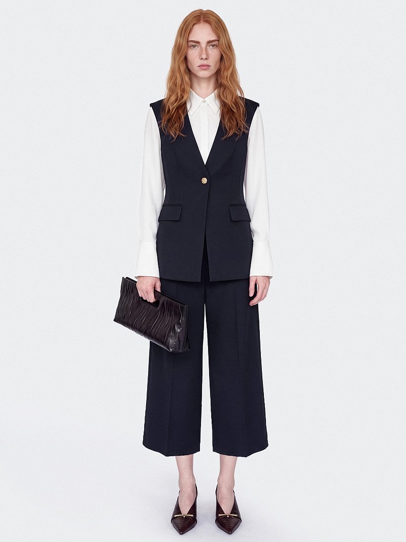 Удлиненный костюмный жилет