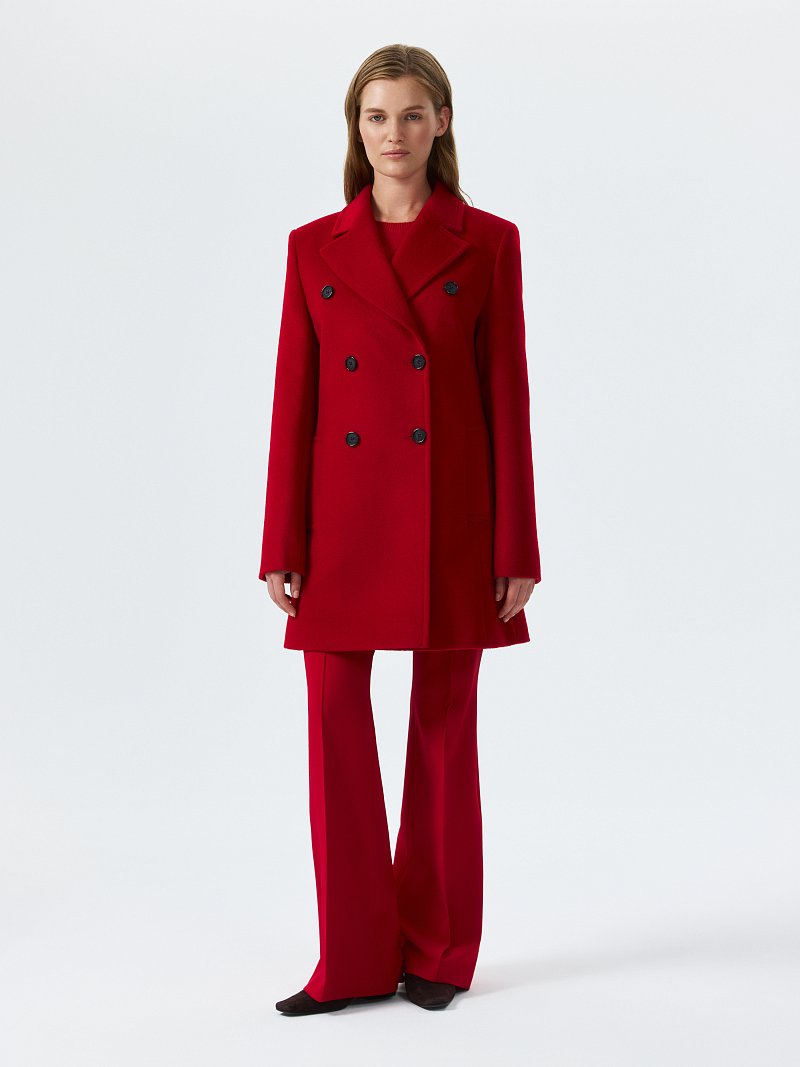 Приталенное пальто из 100% шерсти