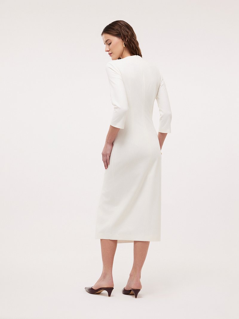 Платье-миди из трикотажа с рукавами 3/4