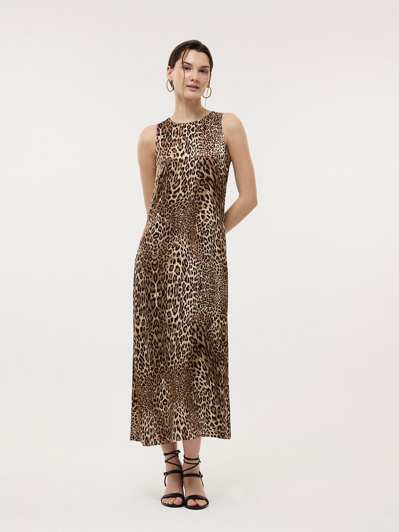 Платье из искусственного шелка