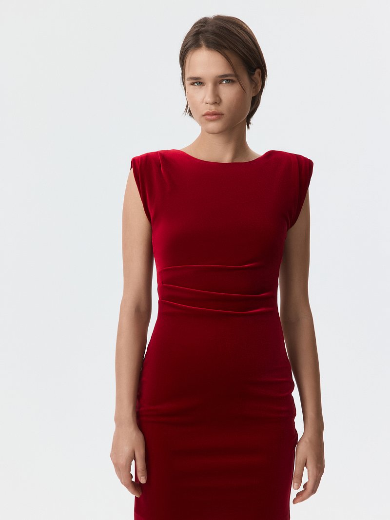 Бархатное платье-мини