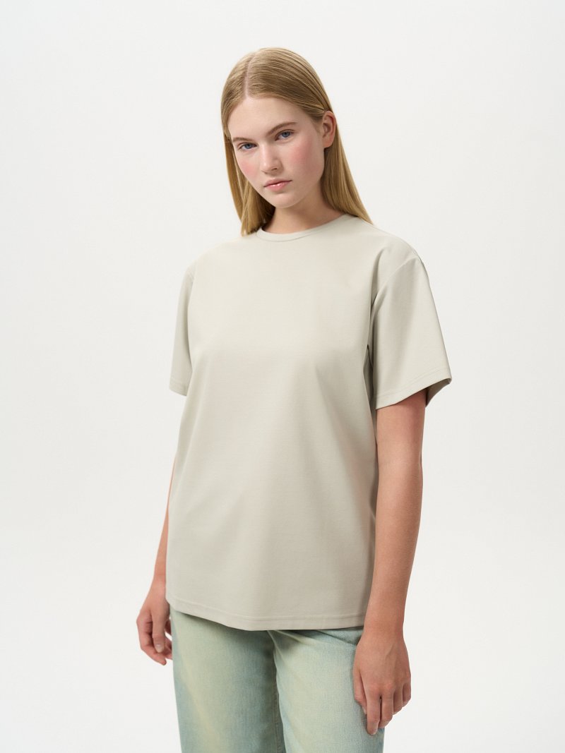 Футболка из тонкого трикотажа