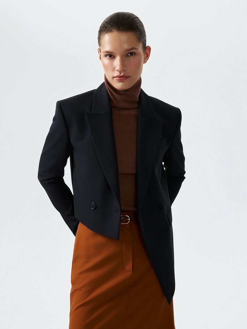 Укороченный асимметричный жакет