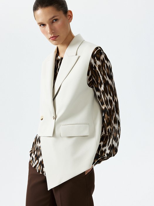 Укороченный асимметричный жилет: фото №2