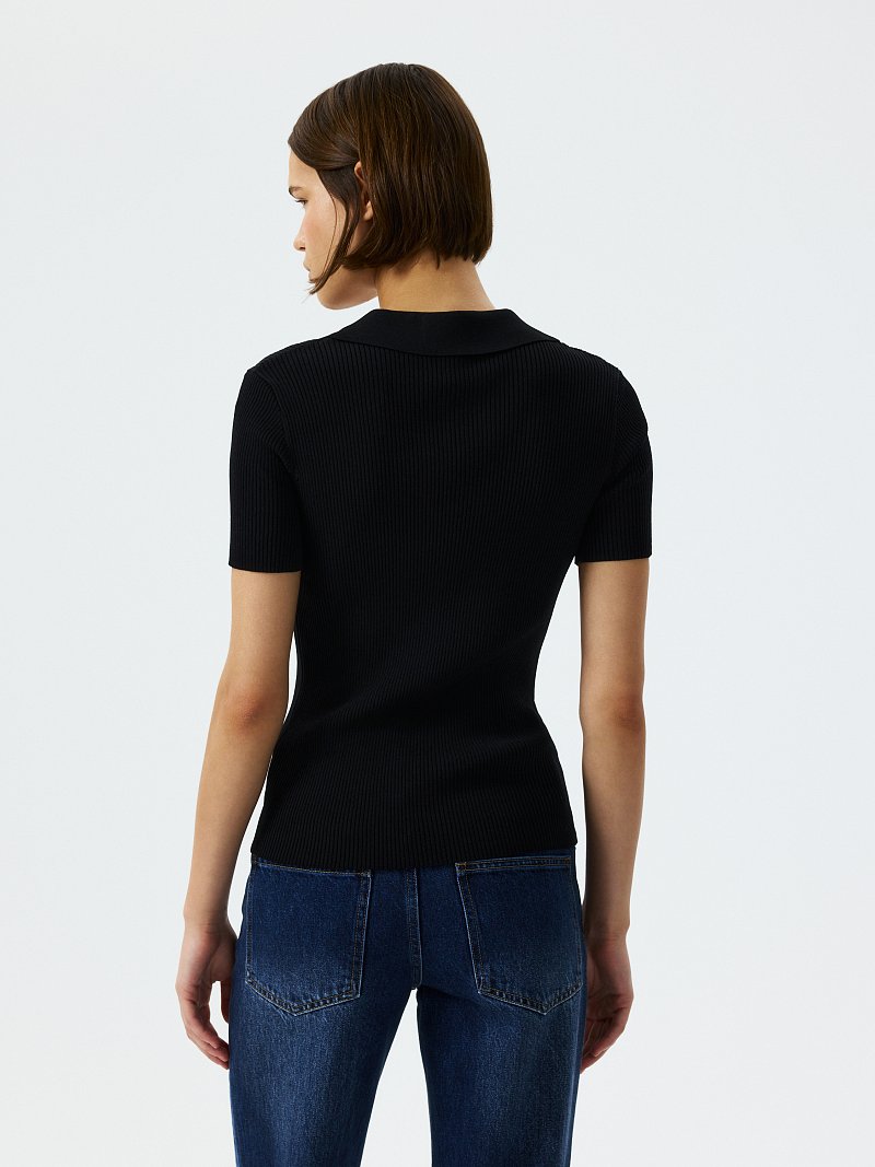 Джемпер с отложным воротником