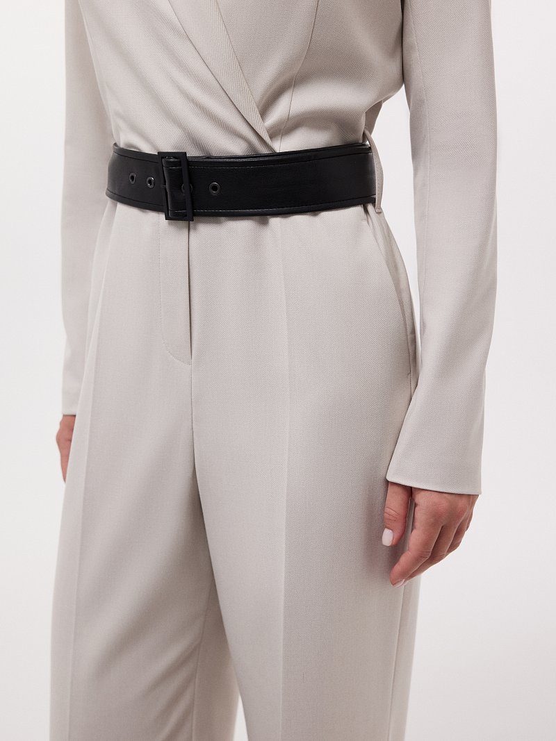 Комбинезон брючный с поясом