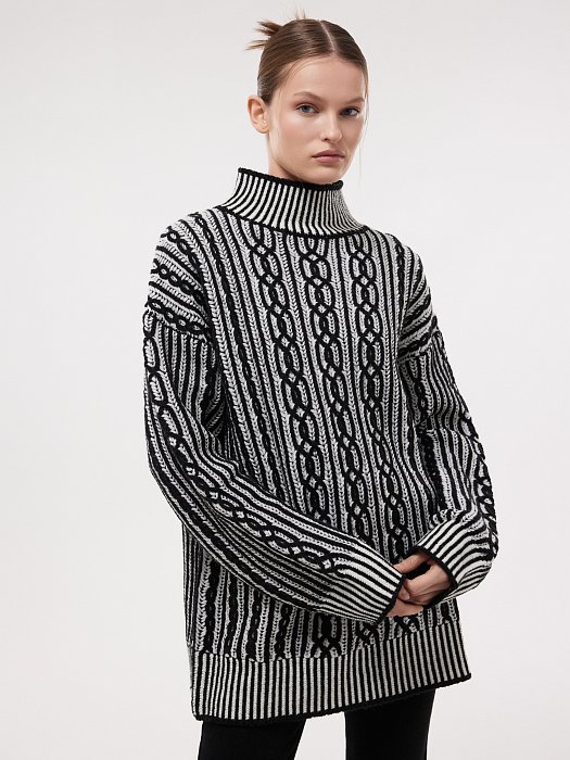 Фактурный свитер с шерстью: фото №3