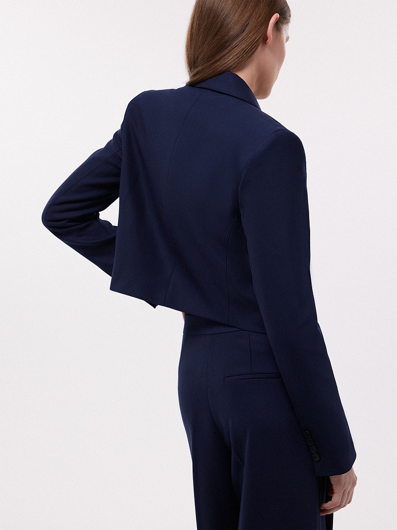 Укороченный двубортный жакет