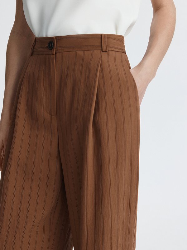 Брюки из вискозы в полоску