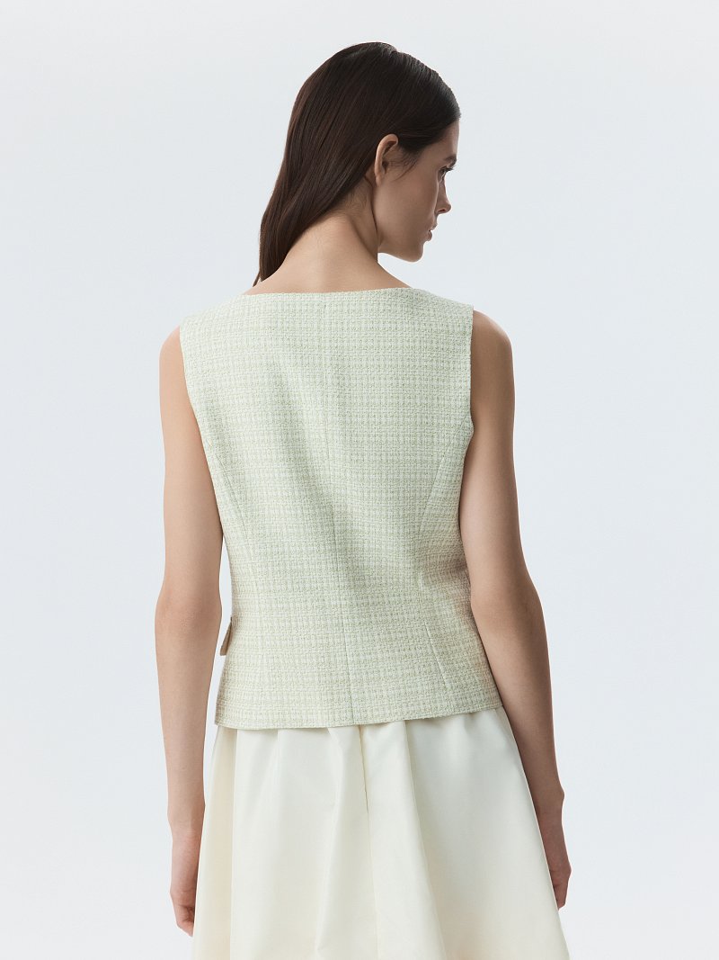 Жилет из твида