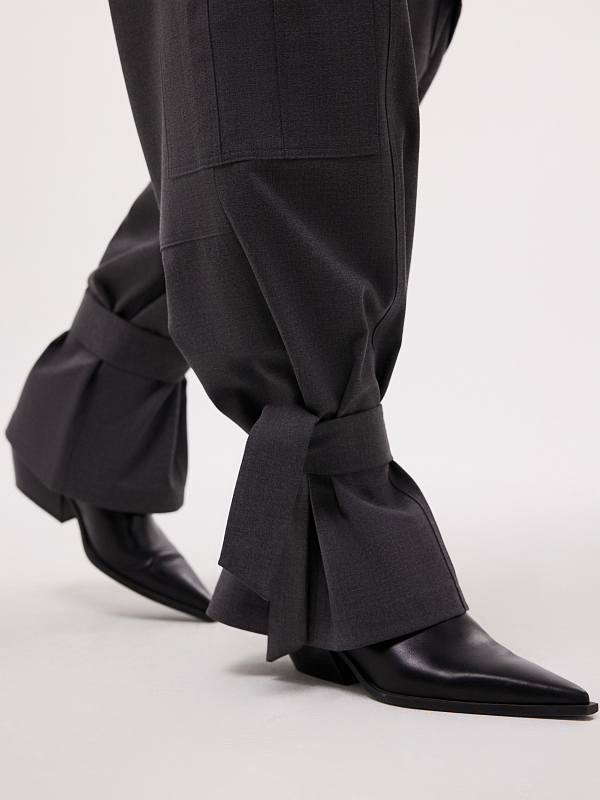 Брюки-карго с патами