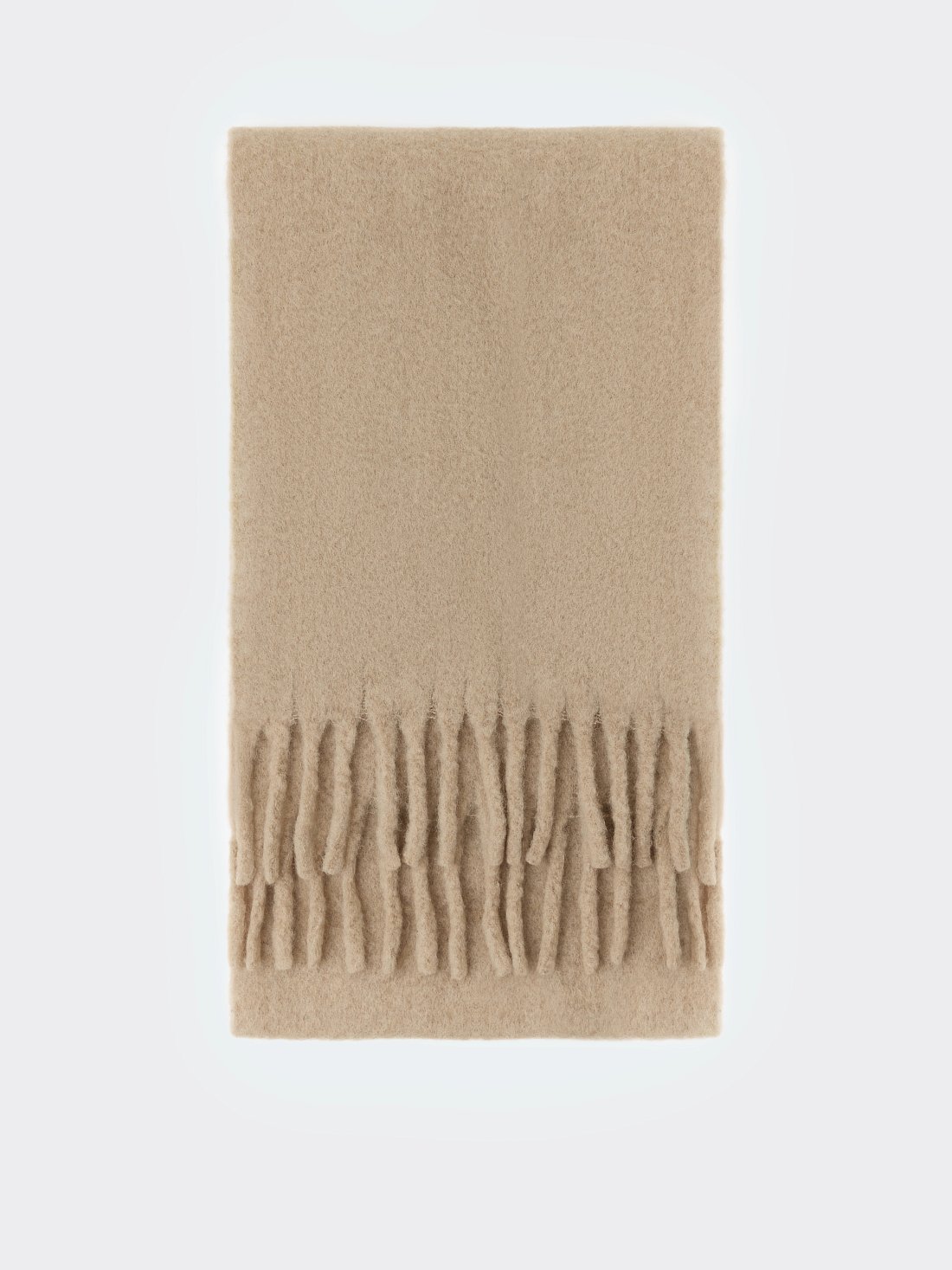 Шарф с бахромой: фото №1