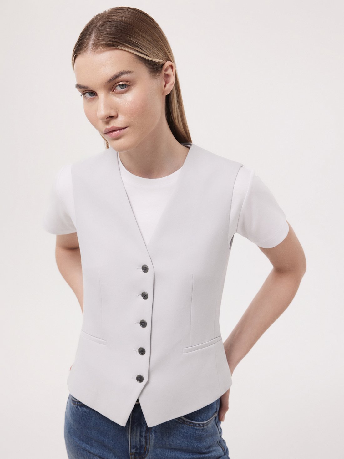 Жилет из костюмной ткани : фото №1