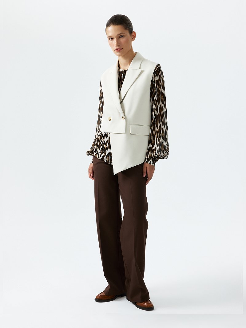 Укороченный асимметричный жилет