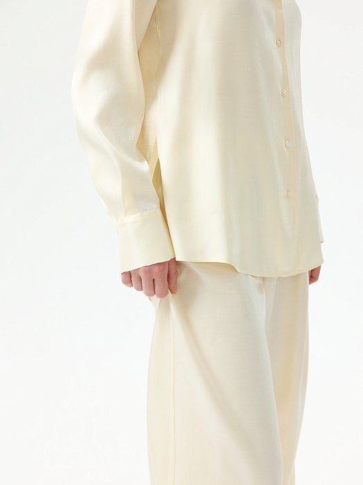 Атласная блуза оверсайз: фото №4