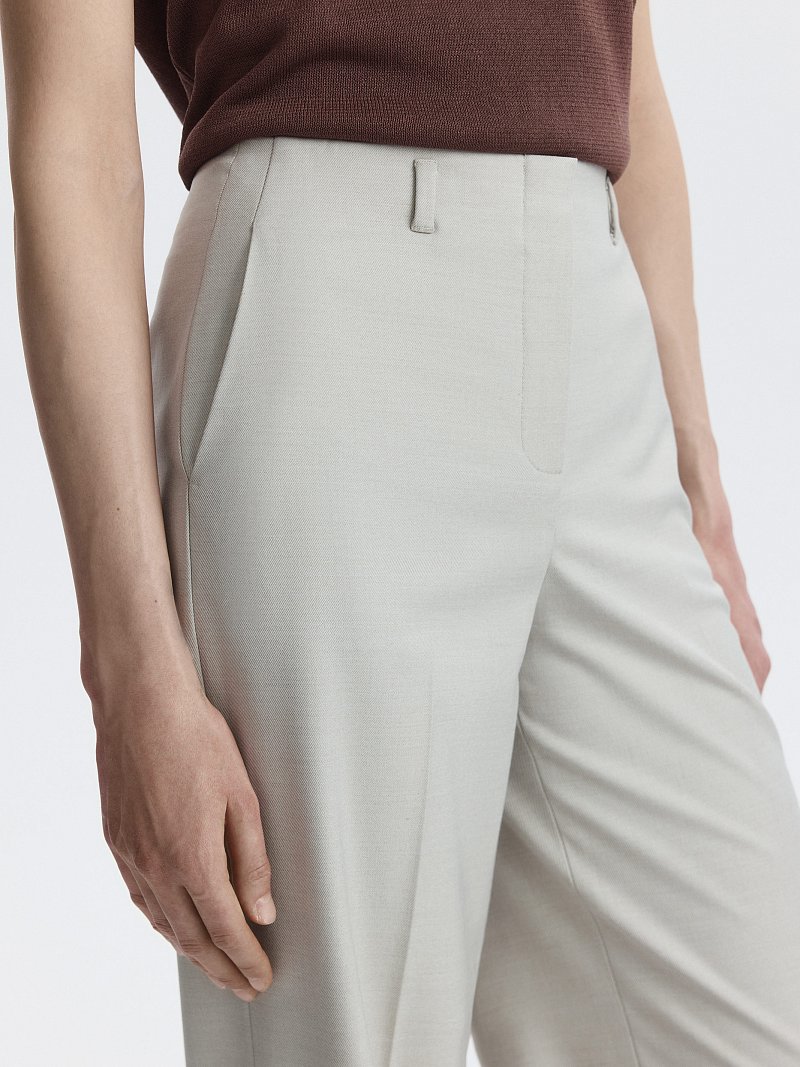 Брюки прямого кроя