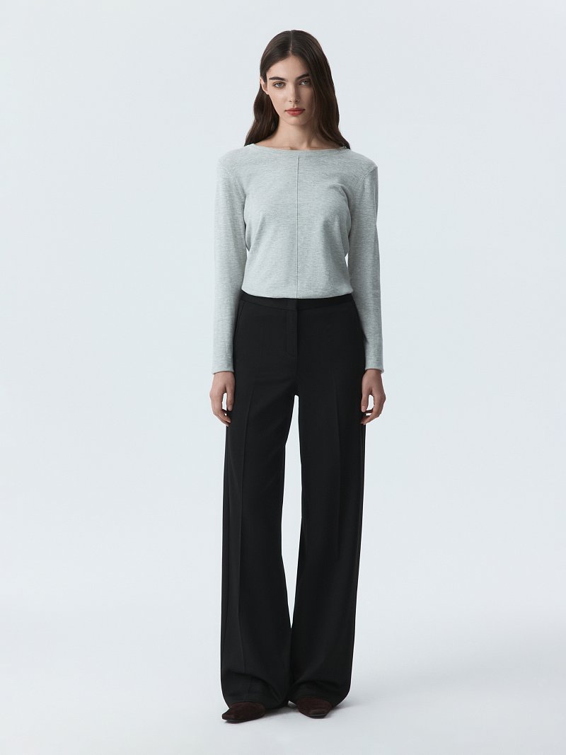 Классические брюки свободного кроя