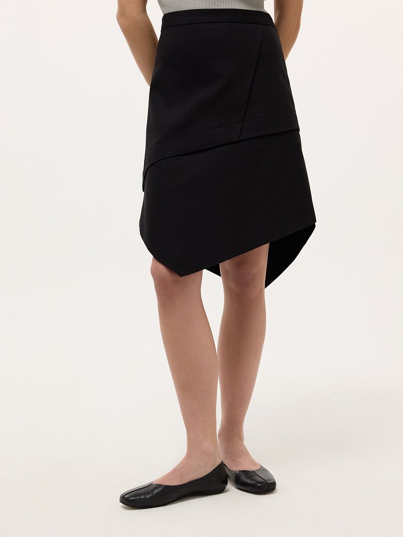 Юбка асимметричного кроя