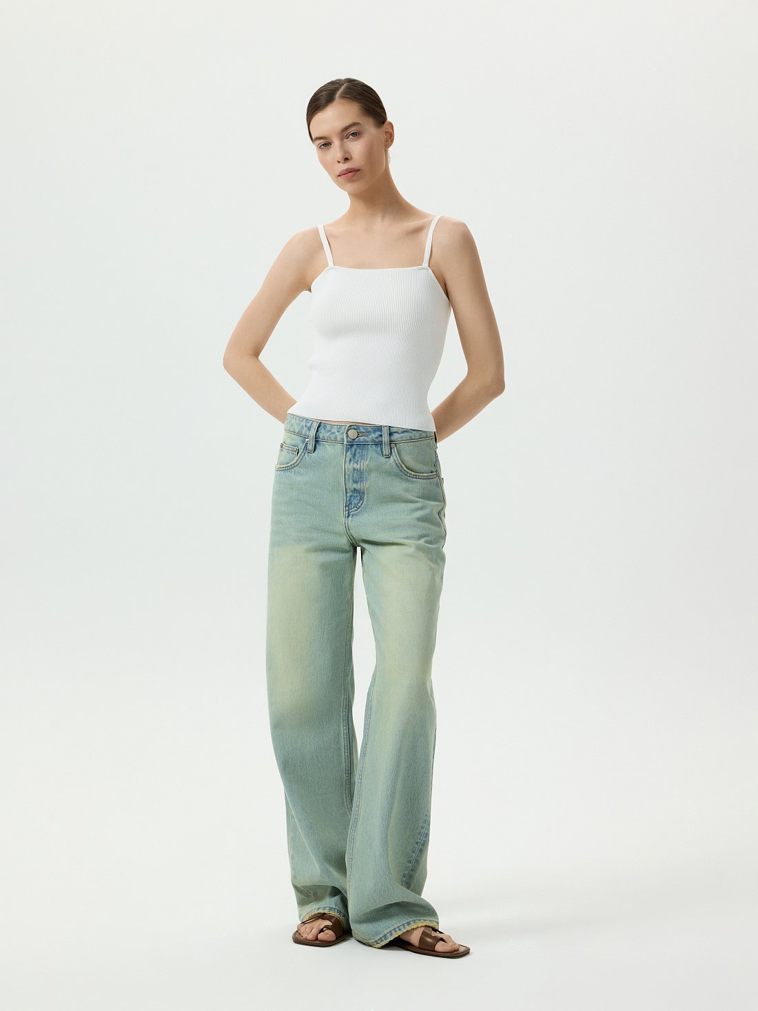 Трикотажный топ на бретелях: фото №1